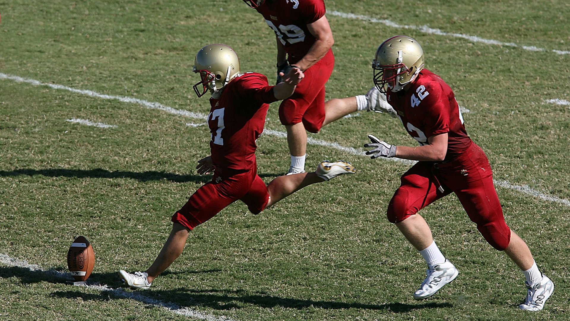喀麦隆争冠战胜出乌克兰,迪马利亚状态火热背后的足球革命